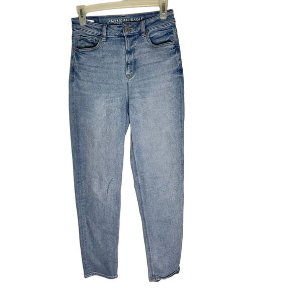 AE Stretch Mom. Proof that mom knows best. - Picture 2 of 8